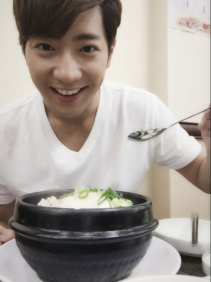 이상엽, 오늘(23일) 중복 맞아 삼계탕 인증샷!..훈훈 외모 ‘눈길’