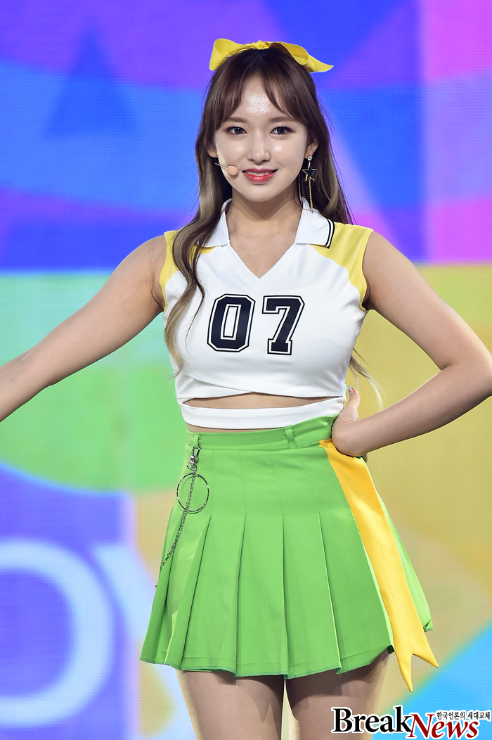 ［포토］우주소녀 성소, 치어리더 컨셉도 딱이야
