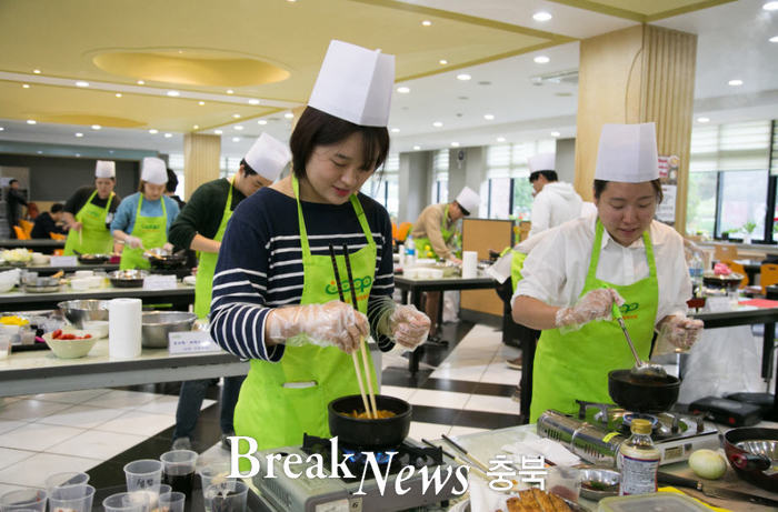 충북대, 제3회 요리왕 선발대회 진행