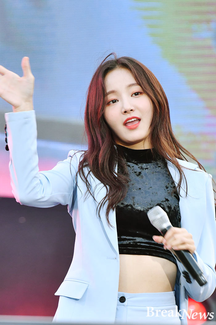 ［포토］모모랜드 연우, 무대에서도 미모가 뿜뿜