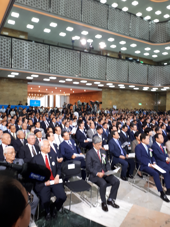 문희상 의장 개헌은 국민명령-연말까지 합의도출 