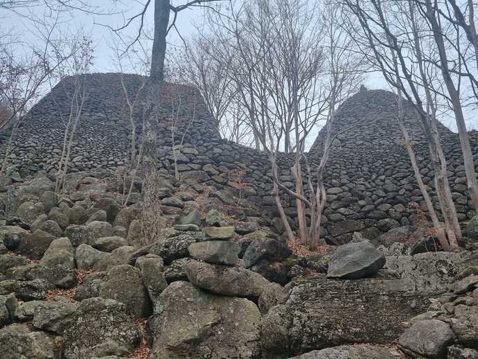 [현지 르포]경남 하동군 삼성궁...대지를 디자인한 천재 한풀 선사