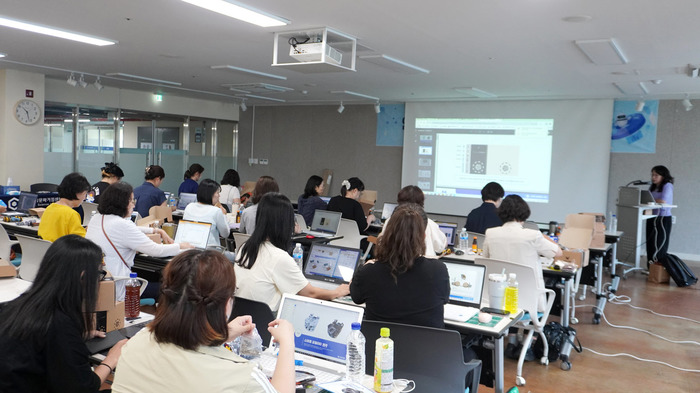 한국교통대 충북과학문화거점센터, AI 교육활동가 전문인재 양성과정 수료