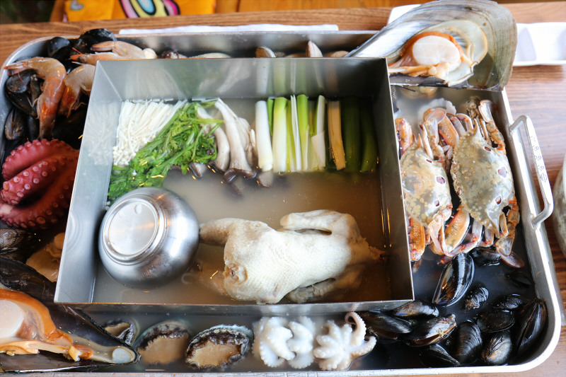 강릉 맛집 영진댁, 경포대, 카페거리, 안목해변 등 관광 이후 즐길 수 있는 식당으로 눈길