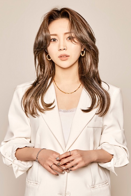 동탄미용실 인스헤어3호점 지안디자이너, 드라이 안해도 손질편한 긴머리 레이어드펌 제안