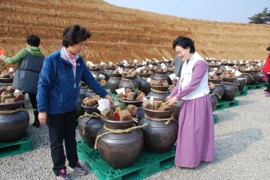 서산. 영농법인서림. 된장 담그기 축제 성료