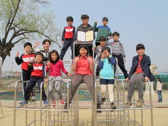 신리초, 학교폭력예방 무지개 의형제 결연식 실시