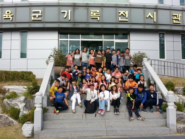 공주 석송초, 나라사랑 계룡대 진로체험 실시