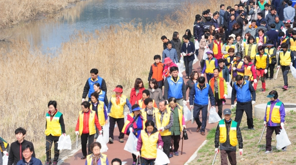 동구, 새봄맞이 대청소로 클린 동구 만들기
