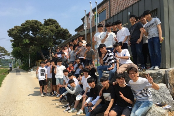 청주 운호고 학생들, 아산시 패시브 건축 견학
