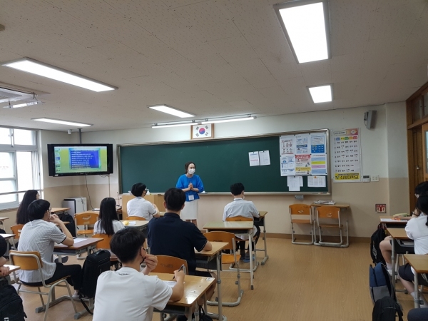 천안신당고등학교, 진로체험의날 운영