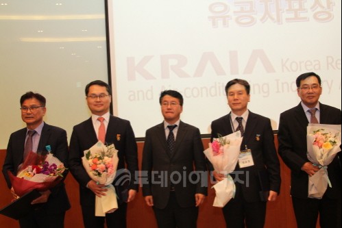이형식 경인냉열 대표, 산업포장 수상
