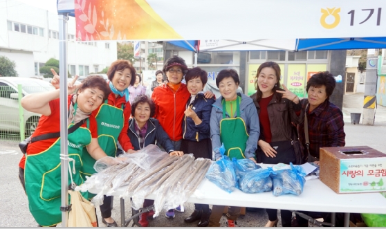 창원시축산농협, 불우이웃돕기 기금 마련 행복나눔장터  운영
