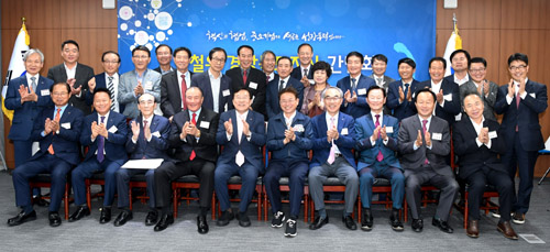 이철우 경북지사, 도내 중소기업 최대한 지원하겠다