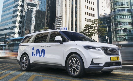 [단독] 아이엠택시 운영사 진모빌리티, 법인 택시를 협동조합 택시로 전환 추진