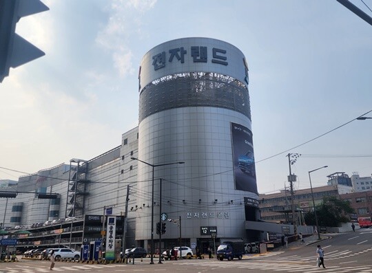 [단독] 전자랜드 200억 규모 유상증자…반년 만에 또 수혈
