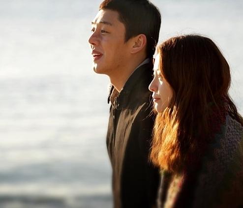 유아인, 정유미? 굉장히 자연스러운 덜 외롭게 만들어주는 친구
