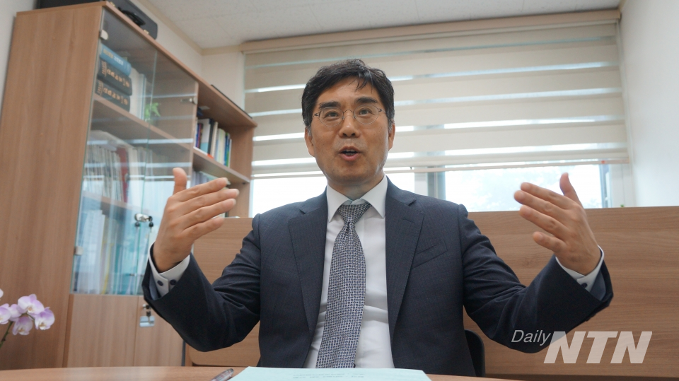 [인터뷰] 제도 변화 대형회계법인 위주…중소회계법인 목소리 낼 것