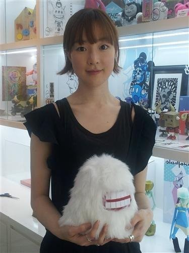 에브리데이 몬데이 갤러리의 나눔 실천