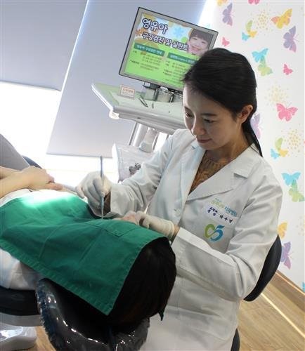 [병원탐방] 교정치료센터 추가 오픈한 사과나무치과 중산점