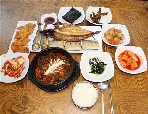 박재형 독자 추천 당산동 ‘고등어 품은 시래기’