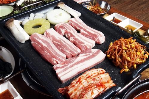 안산 숨은 맛집 찾기 - 월수금통돼지 이동점