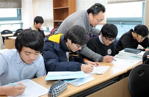 과목 중심에서 벗어나 입시 결과 예측해보자-압구정 ‘더탑에듀학원’