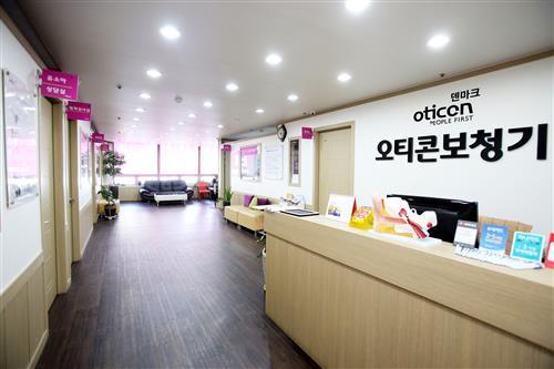 덴마크 오티콘보청기 안산시화센터_“제 일생에 부모님께 드린 큰 선물은 ‘소리’였습니다.”