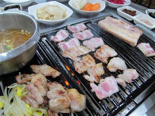 추천 이곳!!! - ‘웰빙주먹구이’_“오늘 저녁, 주먹구이에 소주 한 잔 어때?”