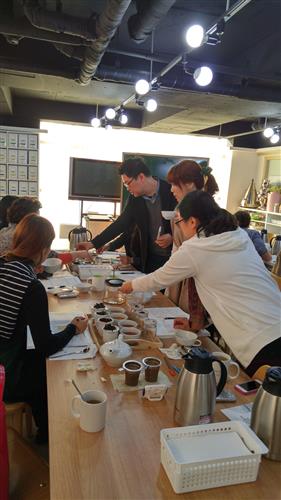 [한국 티소믈리에 연구원: 티 전문가 교실]티(TEA)에 대해 배우며 여유, 지혜, 소통도 배운다
