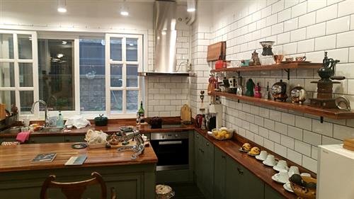 차별화된 모임 공간 ‘워크룸 에이(Workroom a)’