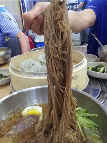 시원한 부천 냉면 이야기_땀이 맺히는 계절 더 맛있는 면들의 비밀