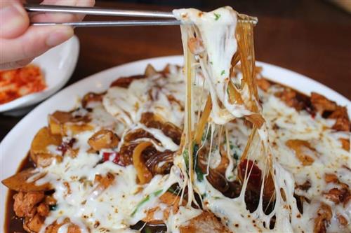 고수의 입맛을 사로잡은 안동찜닭 전문점