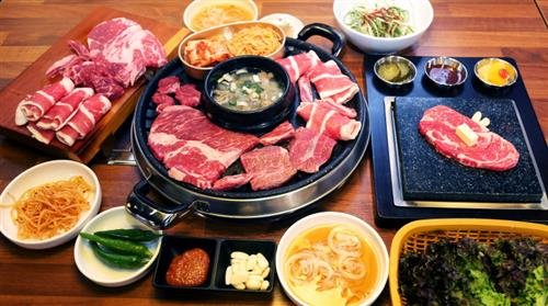 생고기의 순수한 맛, 무한리필로 즐기는 곳