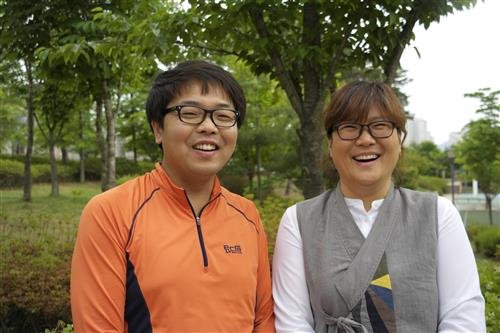 [숲놀이 진행하는 맹꽁이숲학교 이명희·김정기씨]우리 아이, 잘 놀고 있나요?