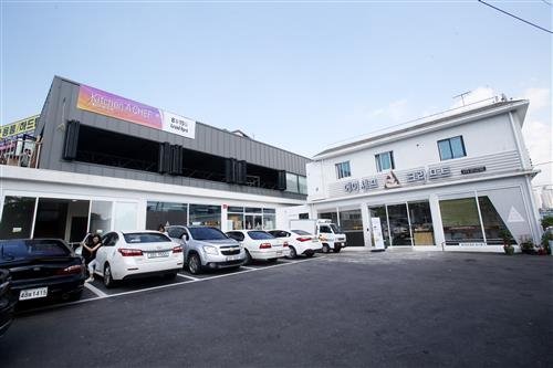 일산의 명물 빵집이 떴다! <에이셰프크라프트 덕이점>