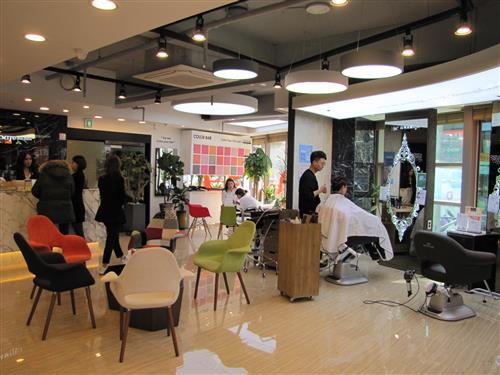 “내 머리의 자신감” 화미주헤어 해운대점 20주년