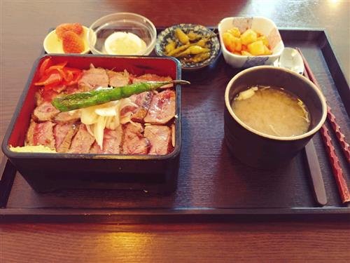 뭘 먹지? 행복한 고민