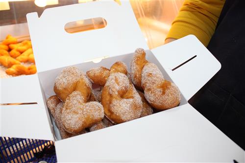 [출출할 때 생각나! 우리 동네 도넛 맛집]도넛? 찹쌀꽈배기? 취향 따라 즐겨보세요~