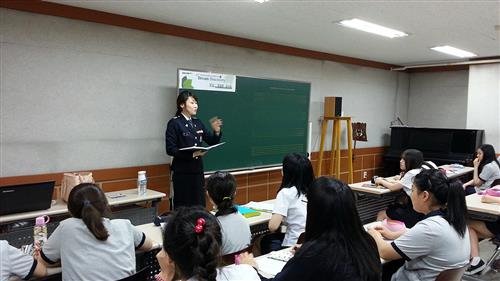 [기획연재-2018년 분당 일반고 탐방   | 분당영덕여자고등학교]희망 진로별 교과 & 비교과 교육과정으로 전공에 최적화한 인재 양성