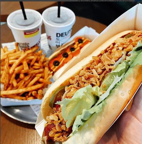 [우리 동네 핫도그 카페]든든한 국민간식 핫도그! 다양하게 즐기세요~