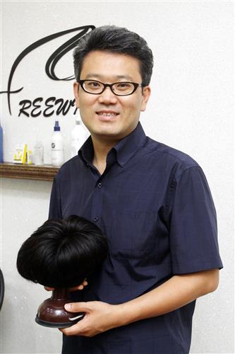 여름에도 시원하게 자연스러운 헤어스타일 연출 가발 전문점 ‘프리위그 일산’