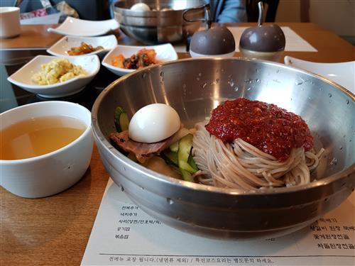 [여름에 주목할 만한 맛집 _ 막국수 냉면 콩국수 편]오감이 시원~하게 열리는 맛을 찾다