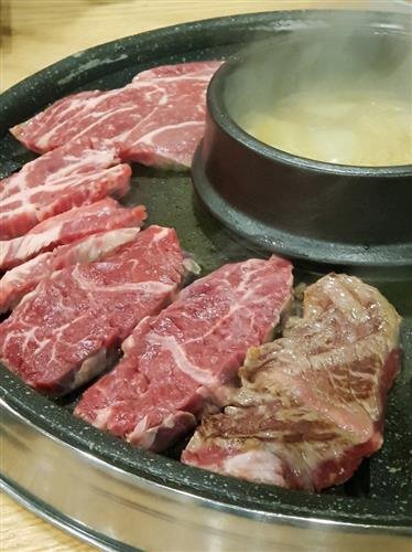 소고기·돼지고기 무한리필 ‘엉터리생고기’