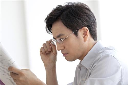 벌써, 노안이? 누진다초점렌즈 이렇게 선택하세요~
