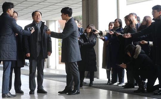 수사기관 '소환'은 오류, '출석요구'가 정확
