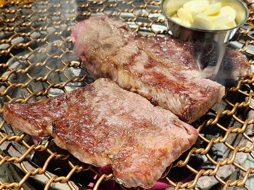 토종 한우 생등심 ‘장위동유성집’ 강남점