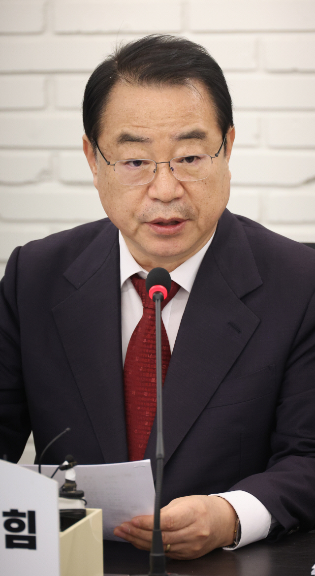 고 석·홍철호·김진모 단수공천