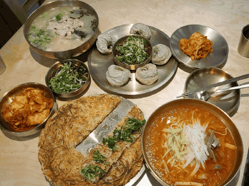 닭칼국수 & 감자전 역삼역 맛집 ‘선덕칼국수’