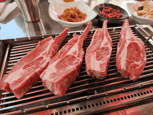 냉장 양고기와 참숯이 빚어내는 고급스러운 맛, 선릉역 맛집 ‘미쓰양꼬치’